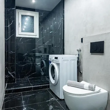 Luxury Downtown α3