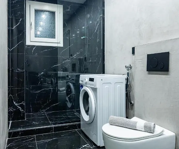 Luxury Downtown α3